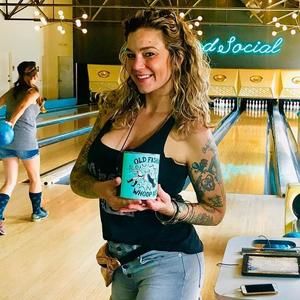 Meet your Posher, Joann